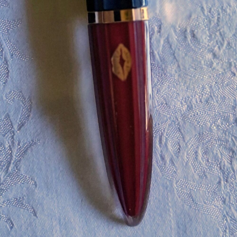 New HOT SALSA Luminess Vinyl Slick Liquid Lipstick HOT SALSA